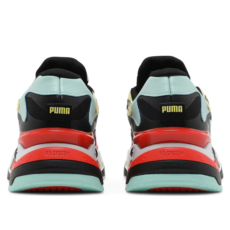 SEPATU SNEAKERS PUMA RS-Fast Franchise