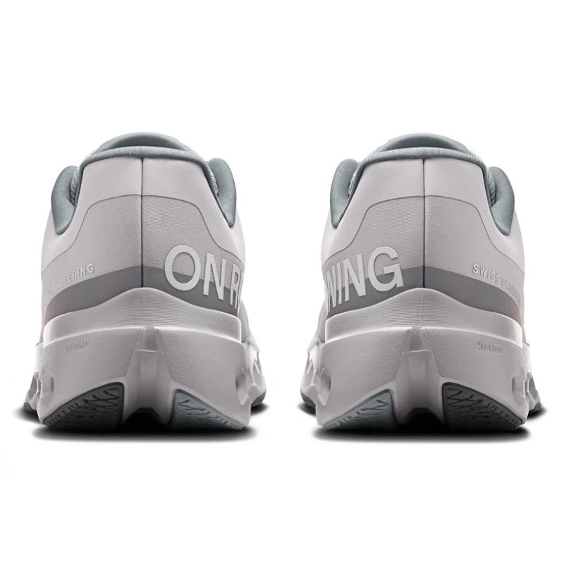 SEPATU LARI ON Cloudsurfer Next