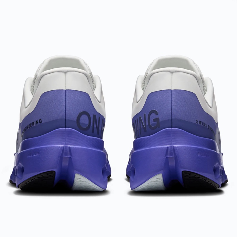 SEPATU LARI ON Cloudsurfer Next