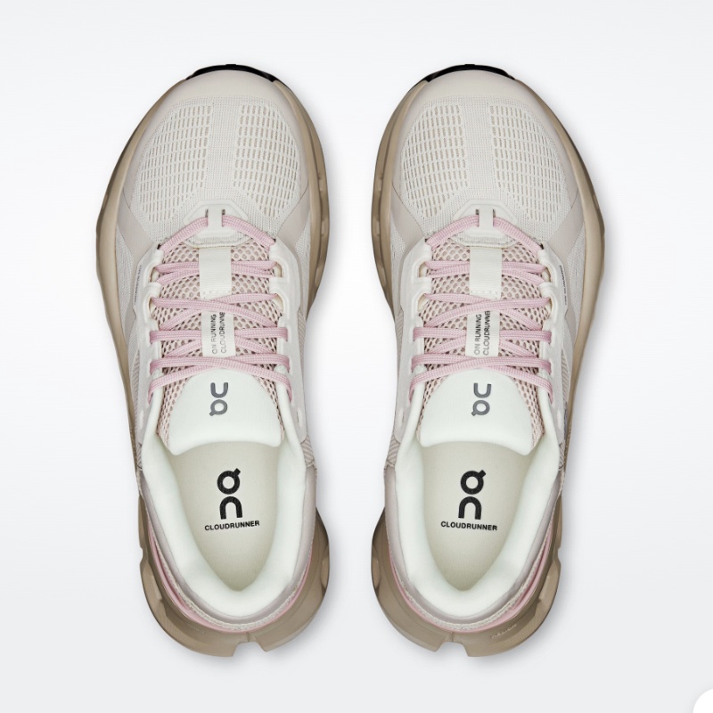 SEPATU LARI ON Wmns Cloudrunner 2