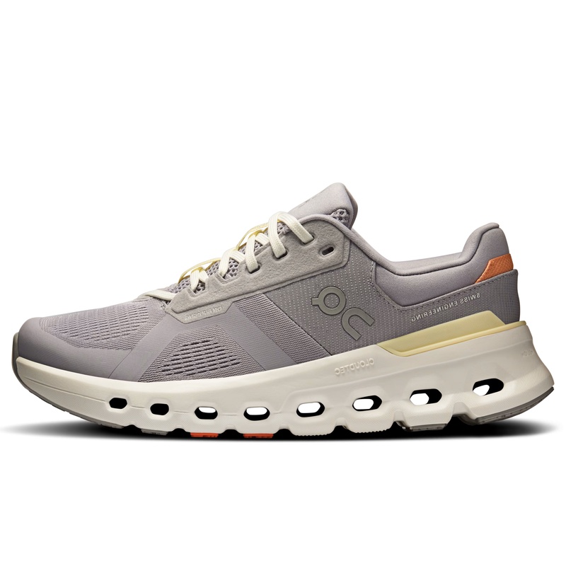 SEPATU LARI ON Wmns Cloudrunner 2
