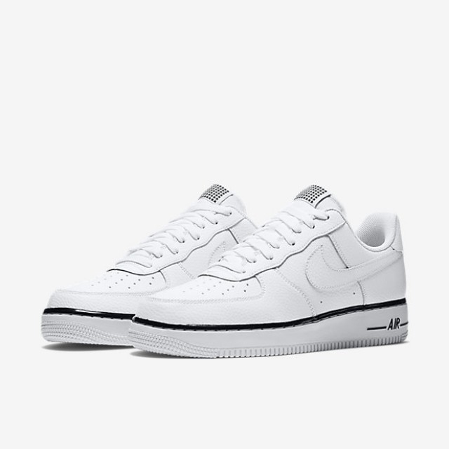 SEPATU SNEAKERS NIKE Air Force 1 Low
