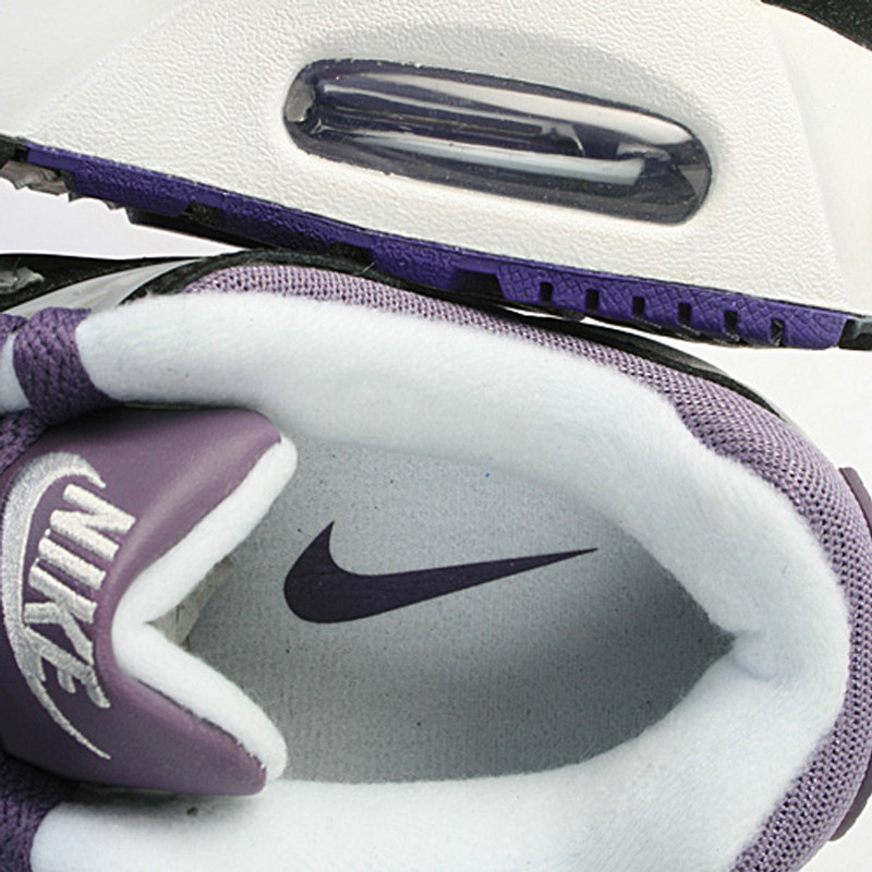 SEPATU SNEAKERS NIKE Wmns Air Max Correlate