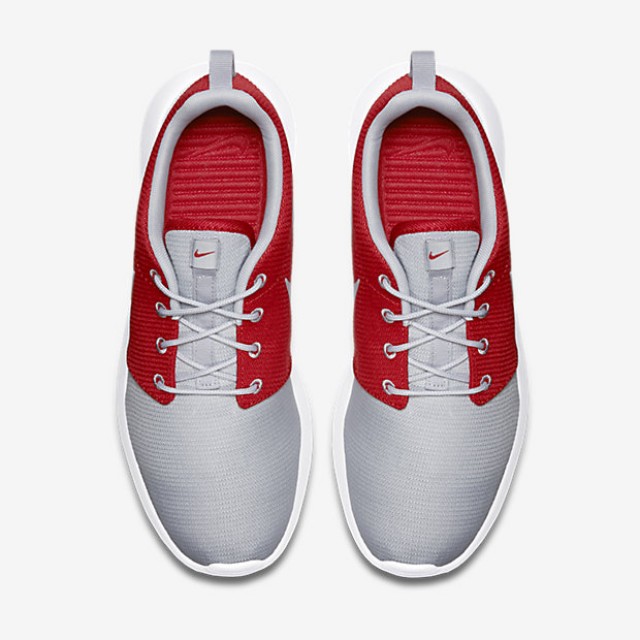 SEPATU SNEAKERS NIKE Roshe Run
