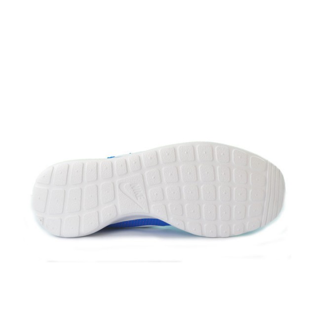 SEPATU SNEAKERS NIKE Roshe Run