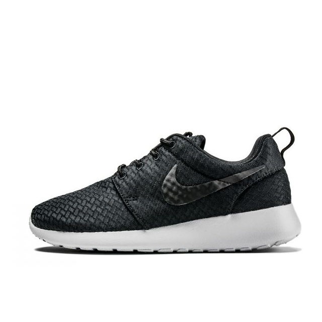 SEPATU SNEAKERS NIKE WMNS Roshe One