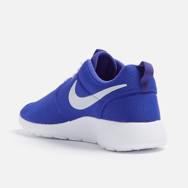 SEPATU SNEAKERS NIKE Wmns Roshe One