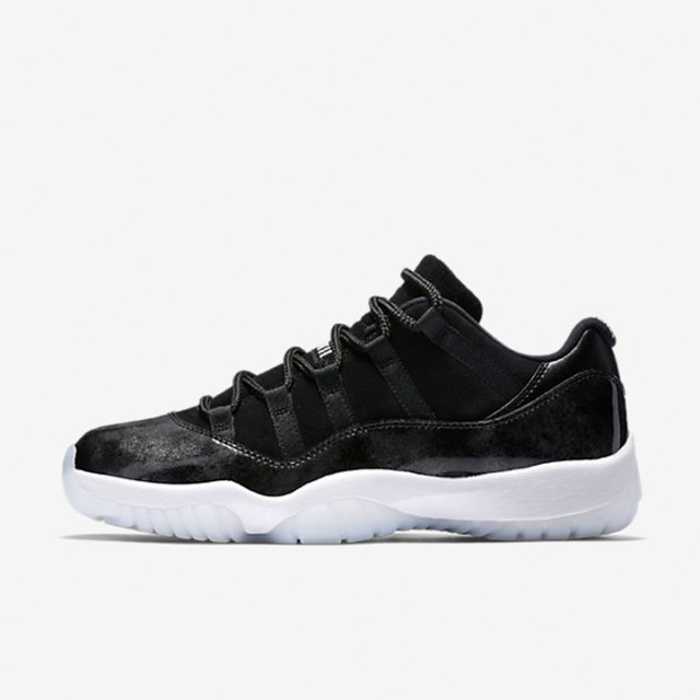 SEPATU BASKET AIR JORDAN AJ 11 Retro Low
