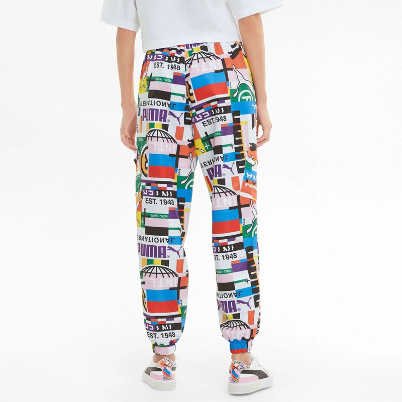 CELANA SNEAKERS PUMA Wmns International Printed Woven Track Pants