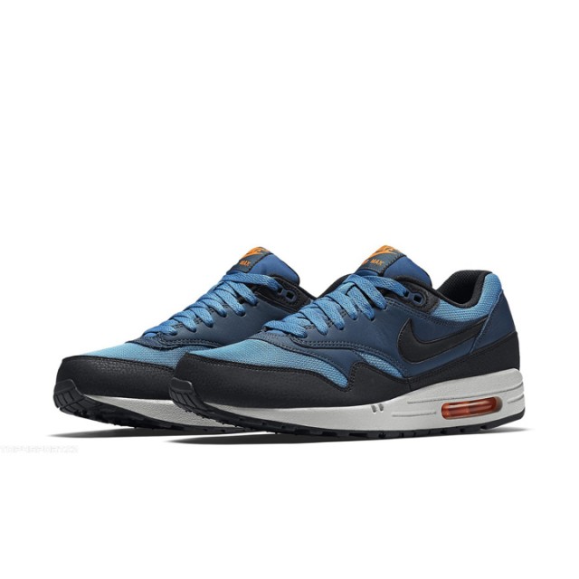 SEPATU SNEAKERS NIKE Air Max 1 Essential