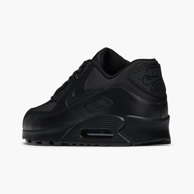 SEPATU SNEAKERS NIKE Air Max 90 Essential
