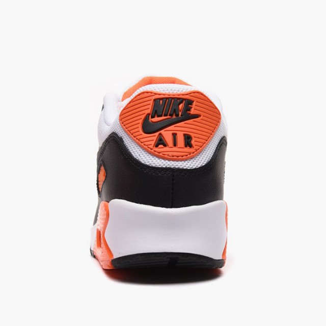 SEPATU SNEAKERS NIKE Air Max 90 Essential