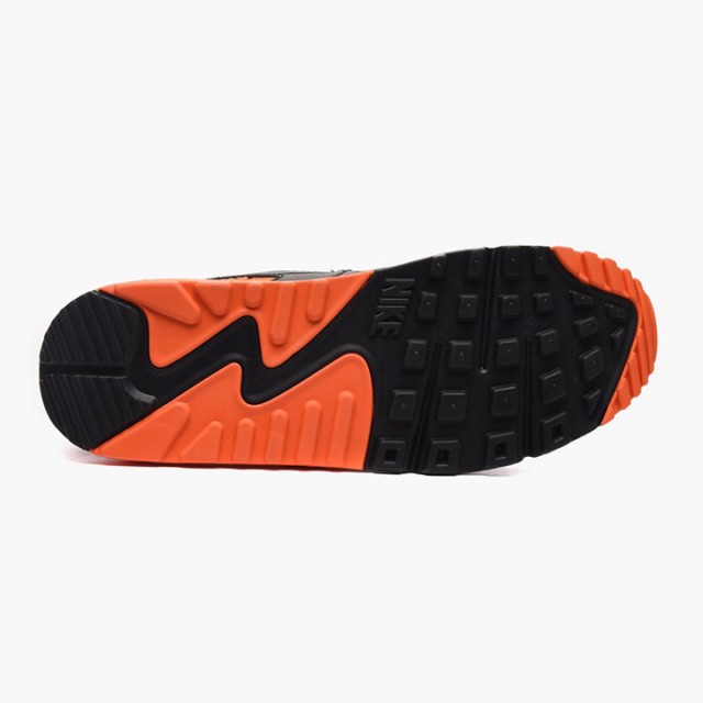 SEPATU SNEAKERS NIKE Air Max 90 Essential