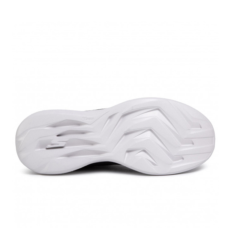 SEPATU LARI SKECHERS Go Run Fast