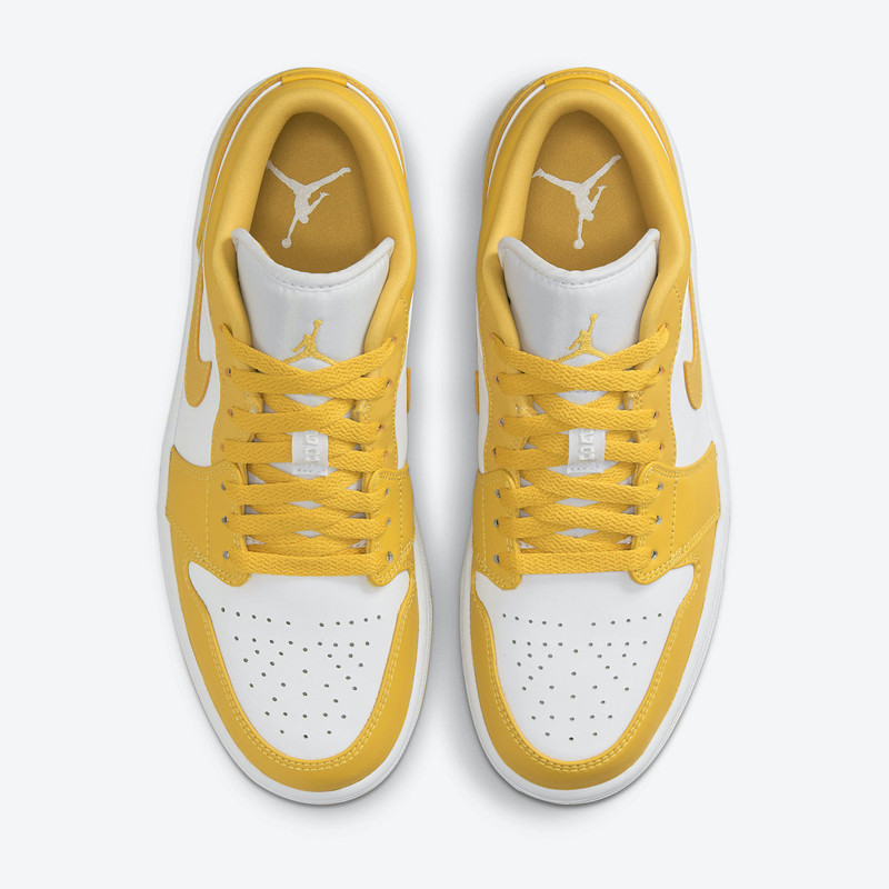 SEPATU SNEAKERS AIR JORDAN AJ 1 Low