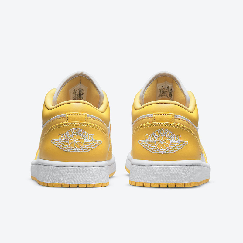 SEPATU SNEAKERS AIR JORDAN AJ 1 Low