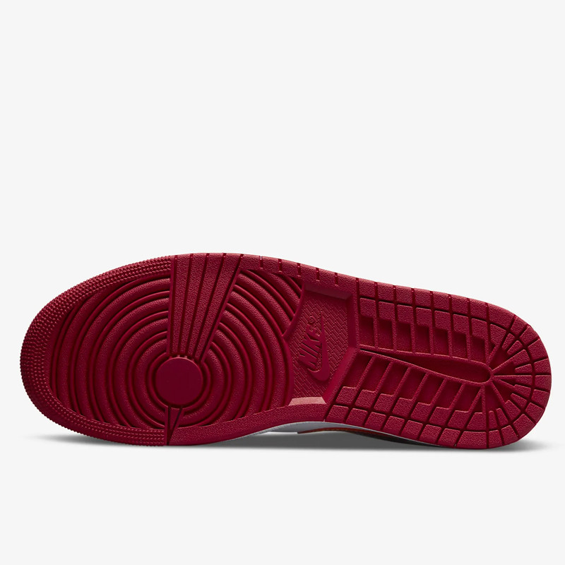 SEPATU BASKET AIR JORDAN AJ 1 Low