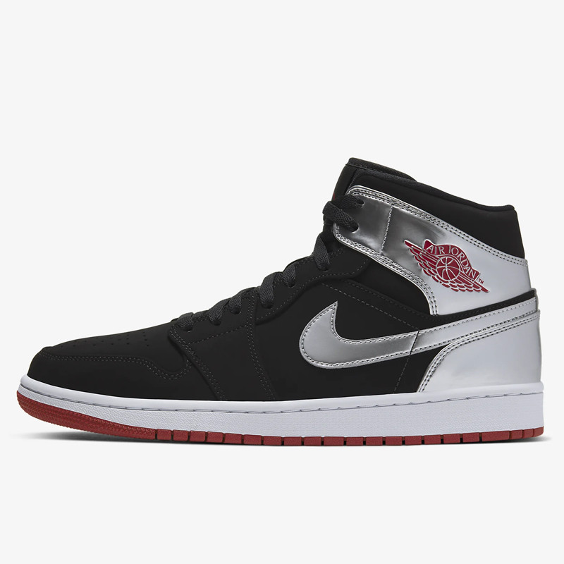 SEPATU BASKET AIR JORDAN AJ 1 Mid Johnny Kilroy