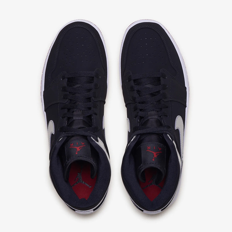 SEPATU BASKET AIR JORDAN AJ 1 Mid Johnny Kilroy