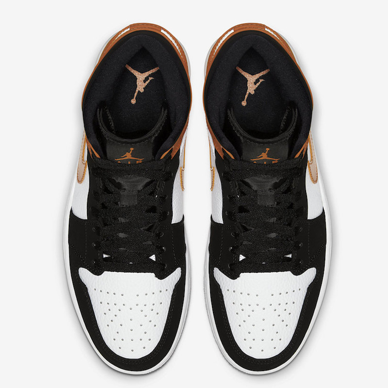 SEPATU BASKET AIR JORDAN AJ 1 Mid
