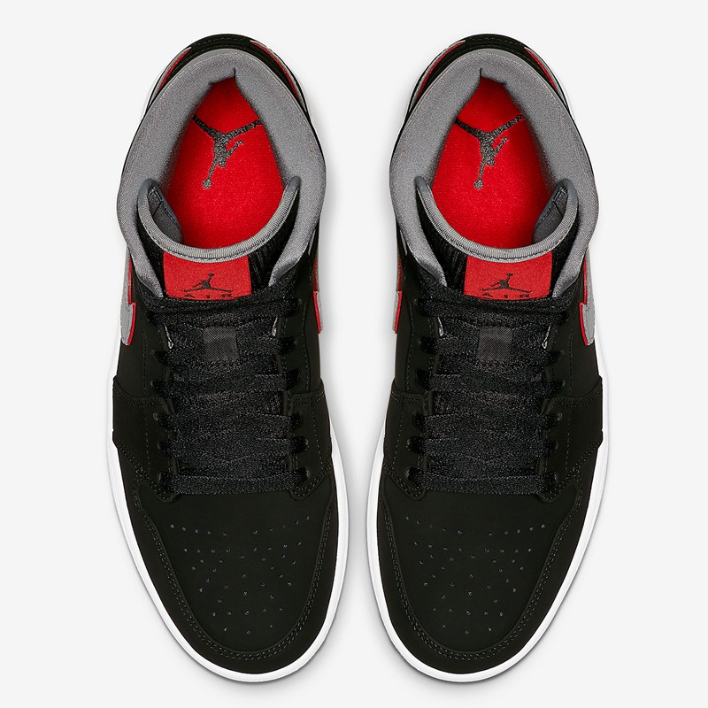 SEPATU BASKET AIR JORDAN AJ 1 Mid