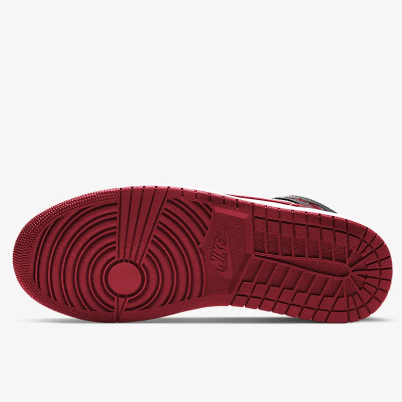 SEPATU BASKET AIR JORDAN AJ 1 Mid