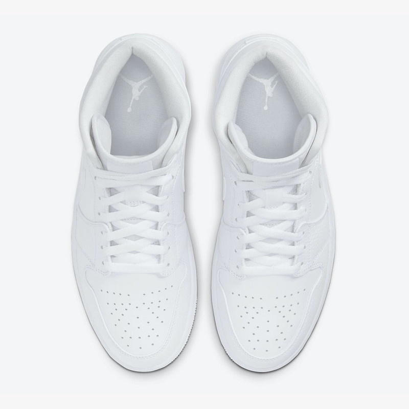 SEPATU BASKET AIR JORDAN AJ 1 Mid