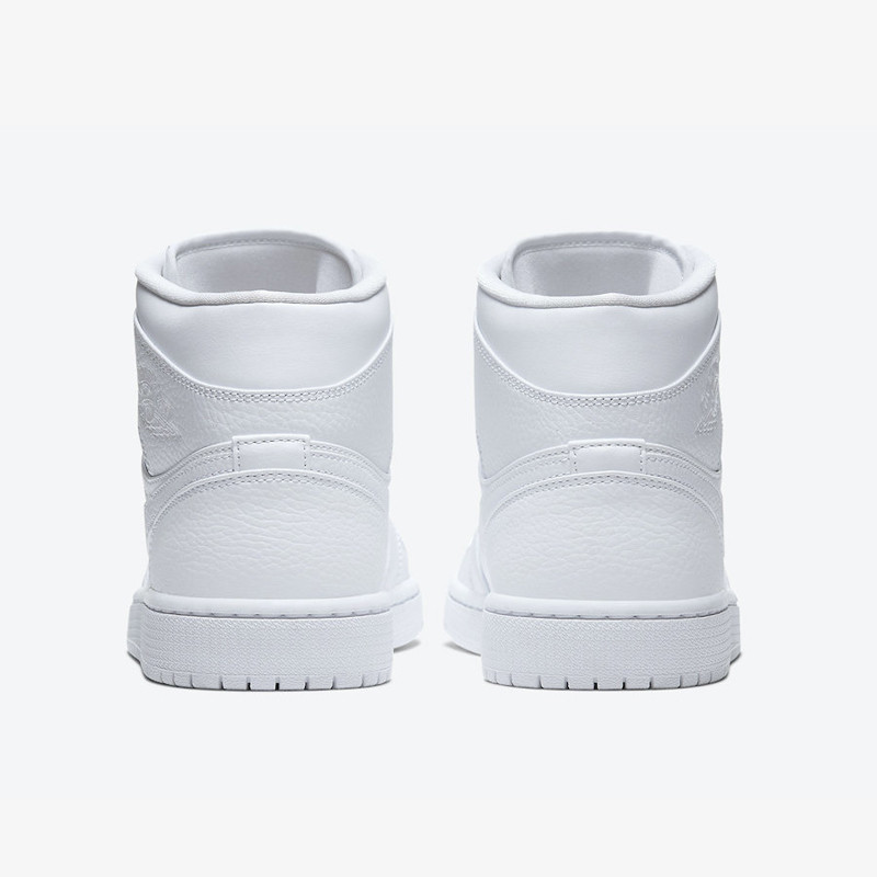 SEPATU BASKET AIR JORDAN AJ 1 Mid