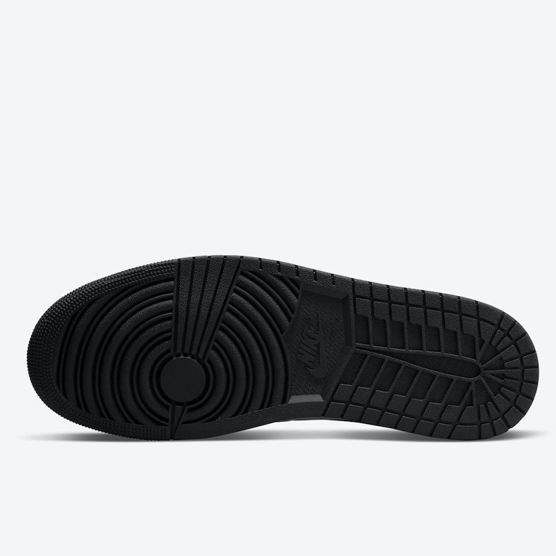 SEPATU BASKET AIR JORDAN AJ 1 Mid