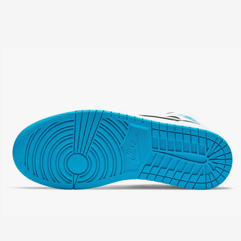 SEPATU BASKET AIR JORDAN AJ 1 Mid