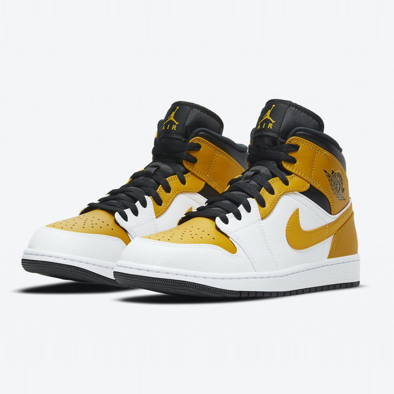 SEPATU BASKET AIR JORDAN AJ 1 Mid