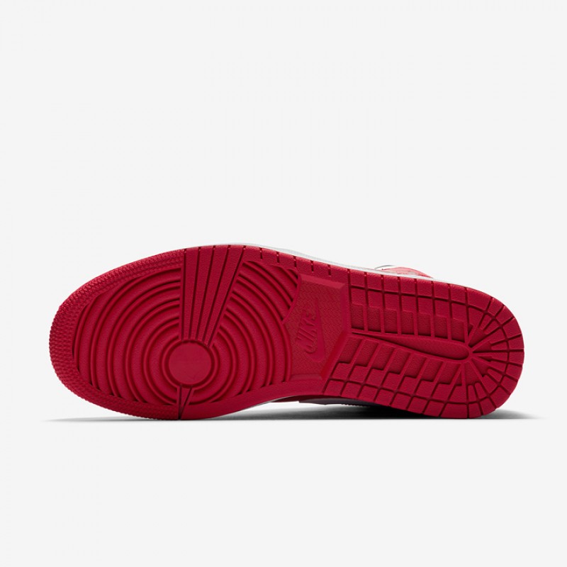 SEPATU BASKET AIR JORDAN AJ 1 Mid