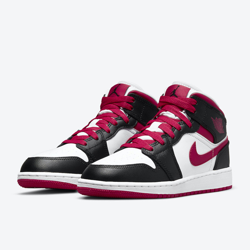SEPATU BASKET AIR JORDAN AJ 1 Mid GS