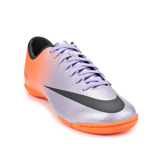 SEPATU FOOTBALL NIKE Mercurial Victory IV IC