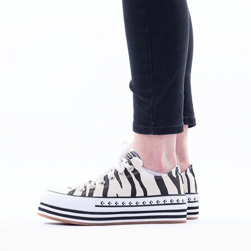 SEPATU SNEAKERS CONVERSE Wmns Chuck Taylor All Star Low Platform Print