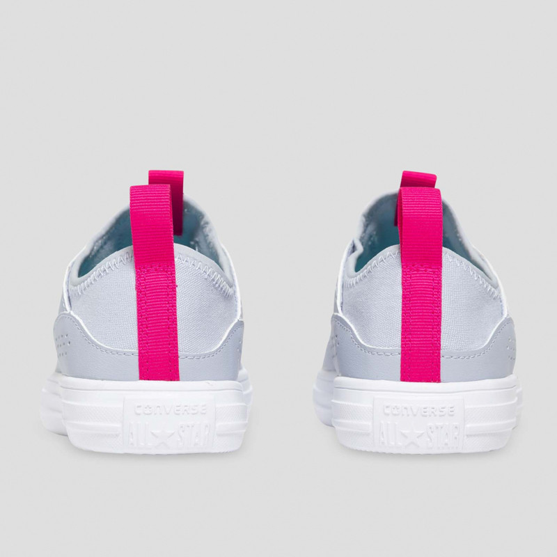 SEPATU SNEAKERS CONVERSE Chuck Taylor All Star Wave Ultra Easy Slipon