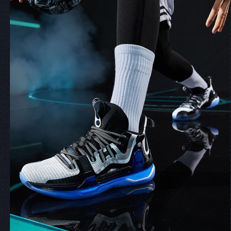 SEPATU BASKET 361° AARON GORDON AG1