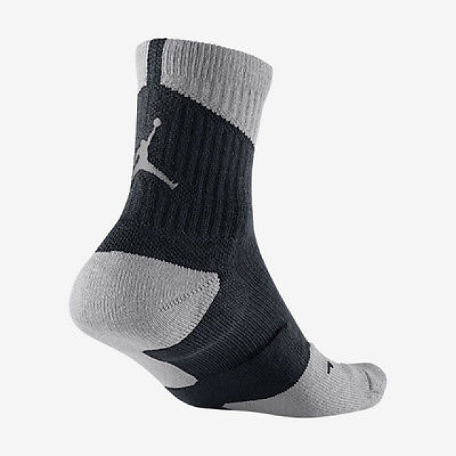KAOS KAKI BASKET AIR JORDAN Dri-Fit High Quarter Socks