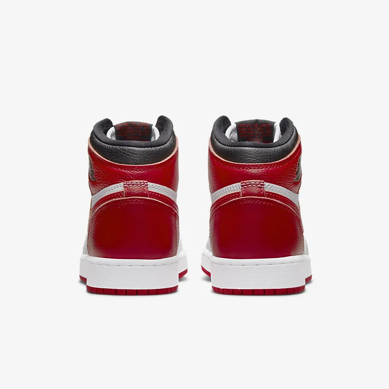 SEPATU SNEAKERS AIR JORDAN AJ 1 Retro High OG Heritage GS