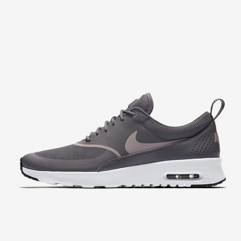 SEPATU SNEAKERS NIKE Wmns Air Max Thea