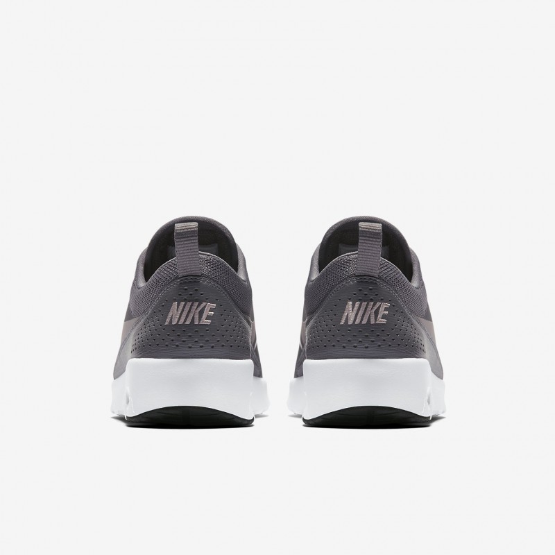 SEPATU SNEAKERS NIKE Wmns Air Max Thea