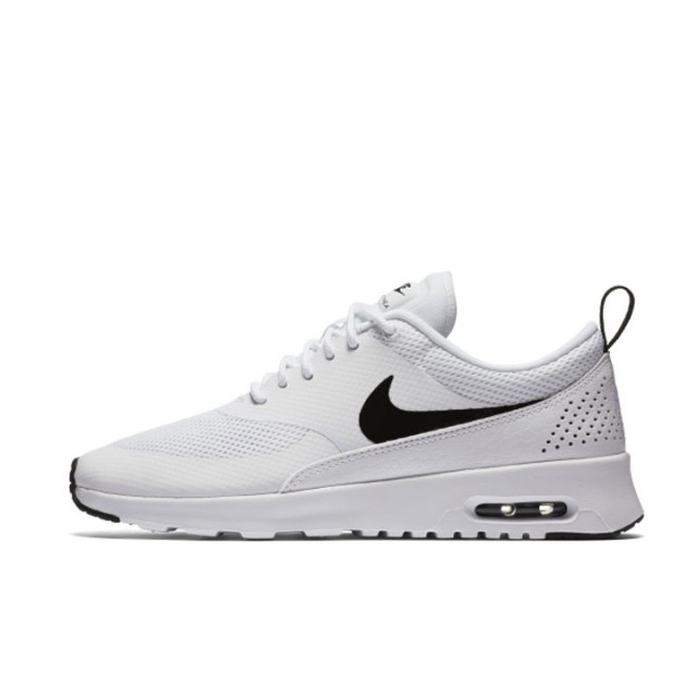 SEPATU SNEAKERS NIKE Wmns Air Max Thea