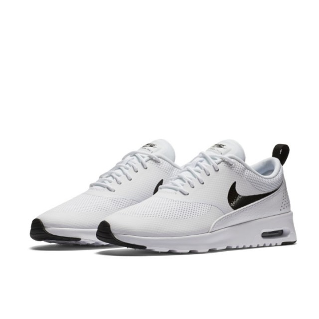 SEPATU SNEAKERS NIKE Wmns Air Max Thea
