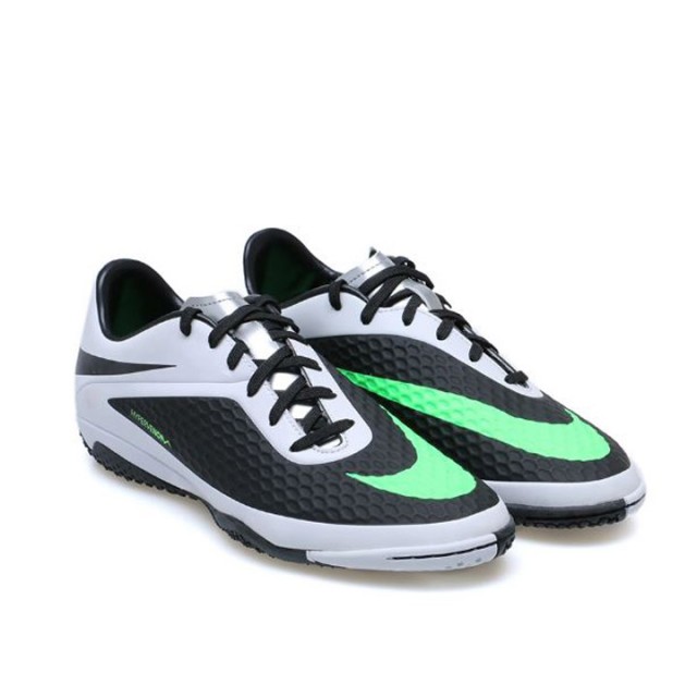 SEPATU FOOTBALL NIKE Hypervenom Phelon IC