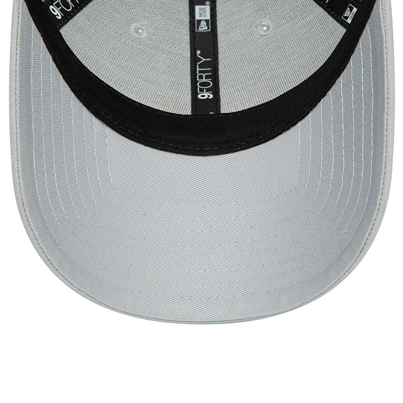 TOPI SNEAKERS NEW ERA Vespa Seasonal Colour 940 Adjustable Cap