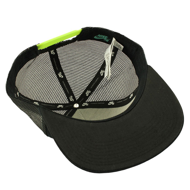 AKSESORIS SNEAKERS NIKE SB Lockup Trucker Cap