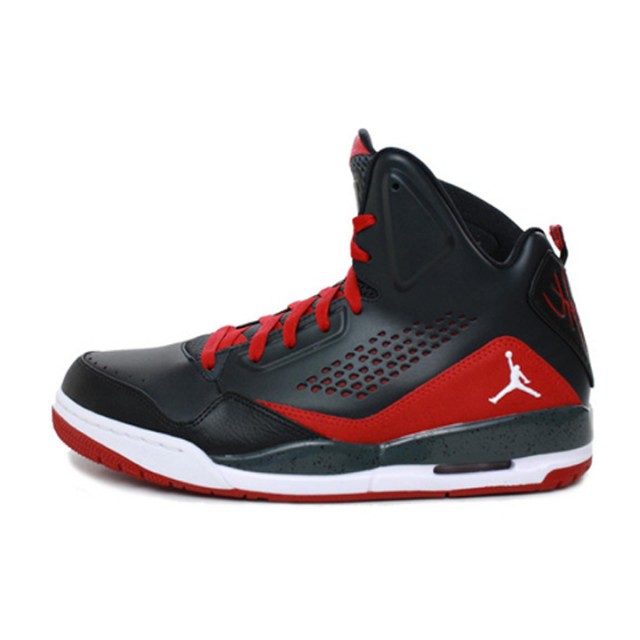 SEPATU BASKET AIR JORDAN SC-3