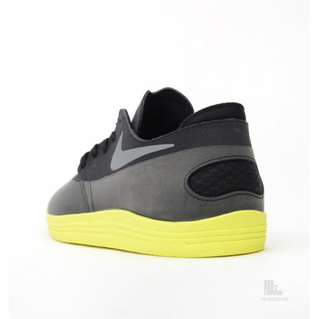 SEPATU SNEAKERS NIKE Lunar Oneshot