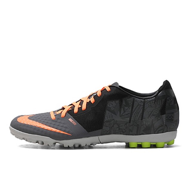 SEPATU FOOTBALL NIKE Bomba Finale II Premium