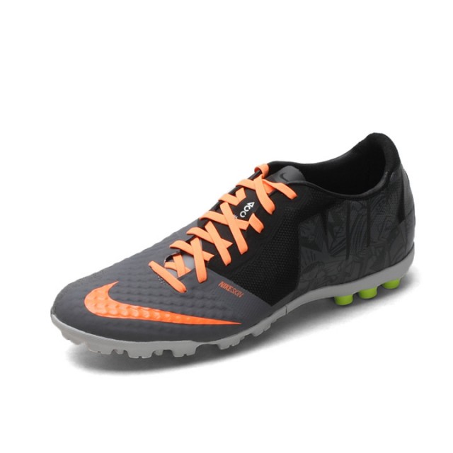 SEPATU FOOTBALL NIKE Bomba Finale II Premium